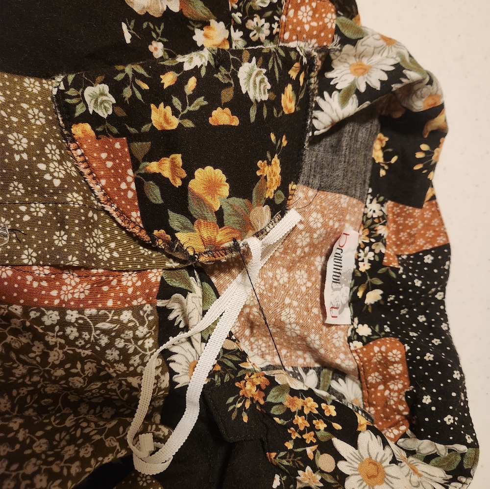 VTG Button-Up Shirt - Picture 10 of 11
